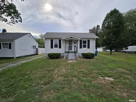 1113 S 23rd St, Mount Vernon, IL 62864