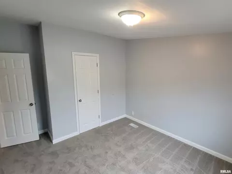 311 E Main St, Odin, IL 62870 photo 16