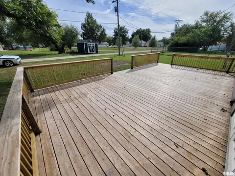 311 E Main St, Odin, IL 62870 photo 30