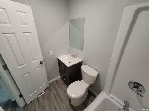 311 E Main St, Odin, IL 62870 photo 19