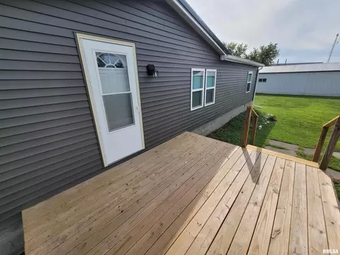 311 E Main St, Odin, IL 62870 photo 32