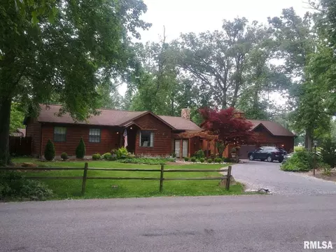 407 W Wilson St, Herrin, IL 62948