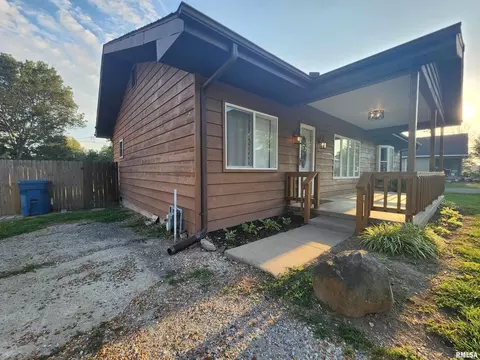 220 W Pulley St, Hurst, IL 62949 photo 41