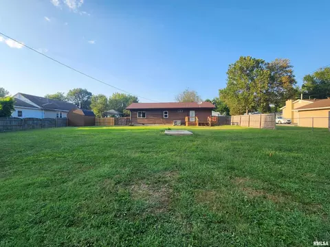 220 W Pulley St, Hurst, IL 62949 photo 36