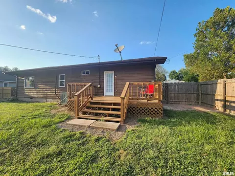 220 W Pulley St, Hurst, IL 62949 photo 33