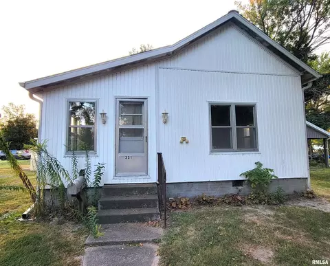 331 S Jasper St, Olney, IL 62450