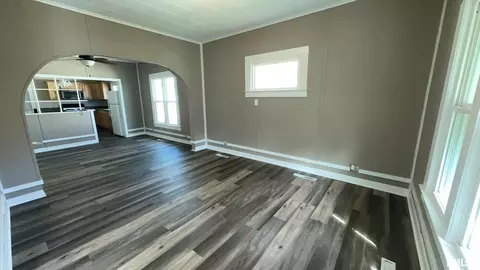 123 S State St, Christopher, IL 62822 photo 6