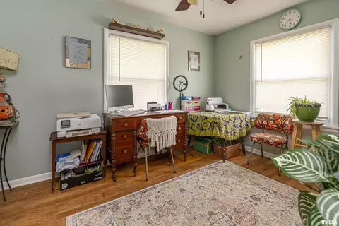 908 E Stotlar St, Herrin, IL 62948 photo 16