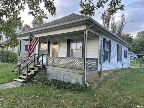 112 Oak St, Cobden, IL 62920 photo 3