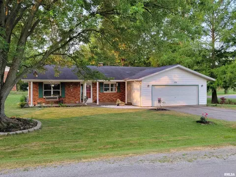 3732 Oxbow Rd, Pinckneyville, IL 62274