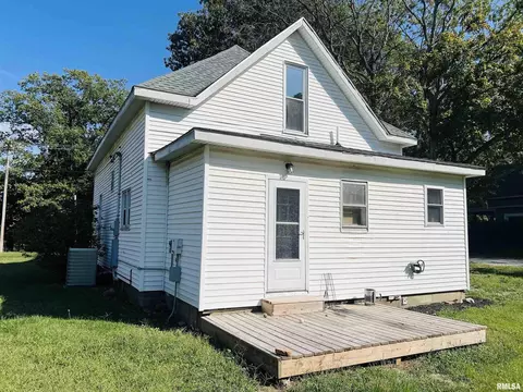 671 2nd St, Omaha, IL 62871 photo 8