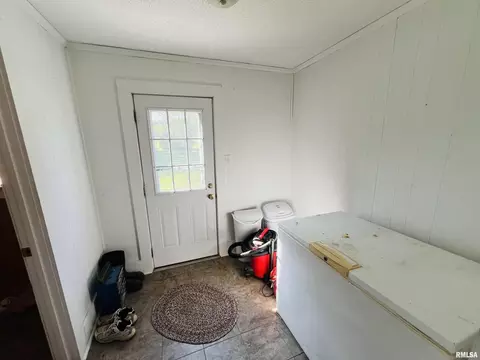 671 2nd St, Omaha, IL 62871 photo 19