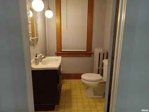 218 Leafland, Centralia, IL 62801 photo 6
