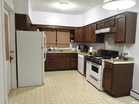 218 Leafland, Centralia, IL 62801 photo 5