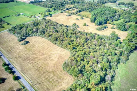 000 Cobb Hill Rd, Marion, IL 62959