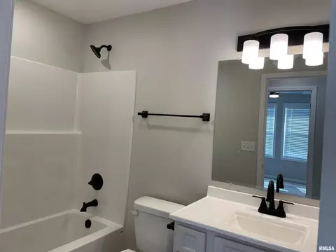 301 Olivia Dr, Marion, IL 62959 photo 15
