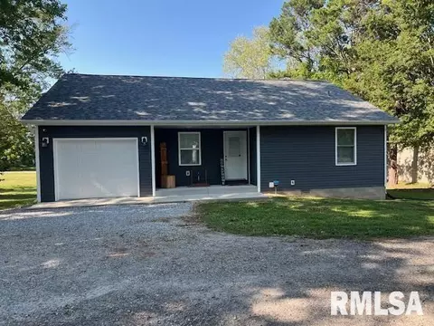 811 E Illinois Ave, Carterville, IL 62918