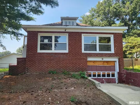 305 North Ave, Kincaid, IL 62540