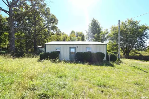 10929 E Davis Rd, Mount Vernon, IL 62864 photo 4