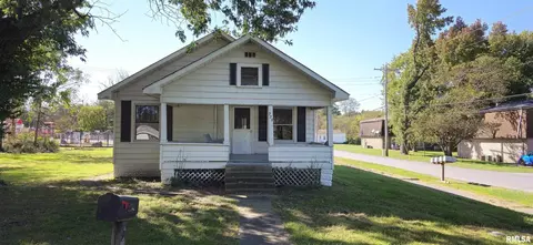 723 N Franklin St, West Frankfort, IL 62896