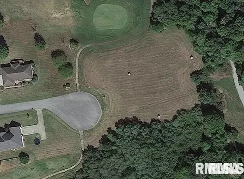 000 Bogey Ln, Makanda, IL 62958