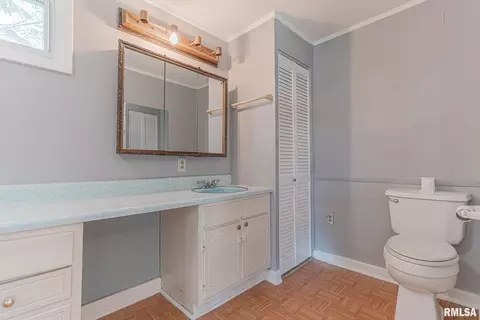 1542 Hester Ave, Centralia, IL 62801 photo 5