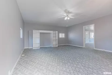 1542 Hester Ave, Centralia, IL 62801 photo 17