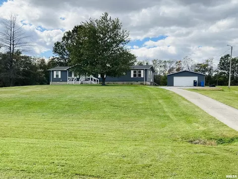 485 Old Broughton Rd, Eldorado, IL 62930 photo 2