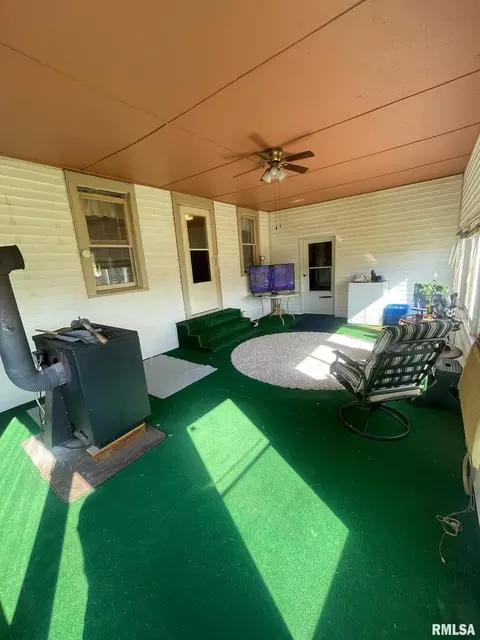 1204 Espy St, Benton, IL 62812 photo 20