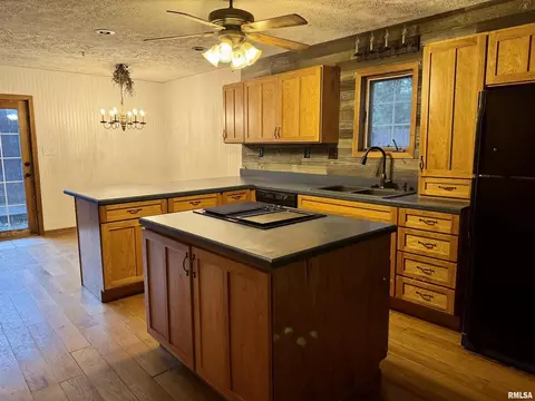 996 Forest Ave, Marion, IL 62959 photo 7