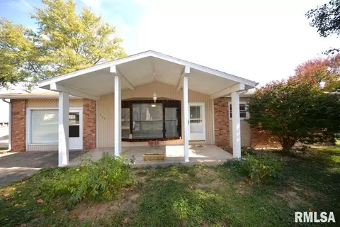 328 Marteeny St, Mount Vernon, IL 62864