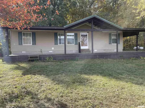 4493 England Rd, Salem, IL 62881