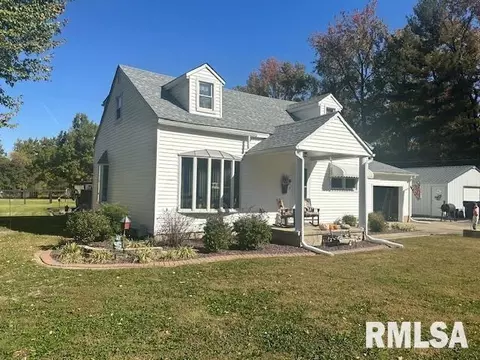 13989 E Cutler St, Benton, IL 62812 photo 2