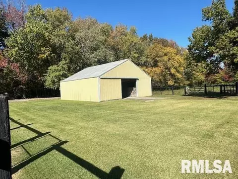 13989 E Cutler St, Benton, IL 62812 photo 34