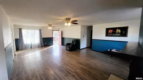 1334 E 6th St, Centralia, IL 62801 photo 5
