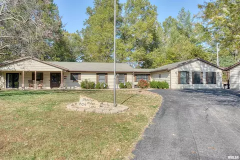 804 Skeeter Ridge Ln, Carterville, IL 62918
