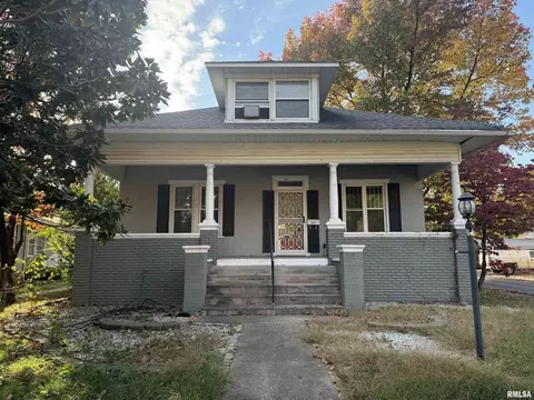 502 S Virginia Ave, Marion, IL 62959
