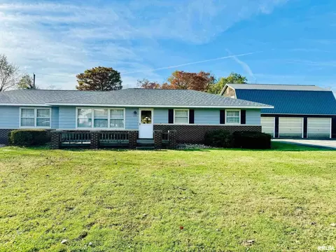 232 Breese St, Centralia, IL 62801