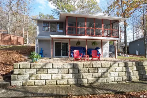 30 Arcadia Lake Rd, Marion, IL 62959