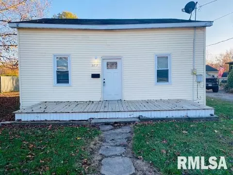 2617 Cherry St, Mount Vernon, IL 62864