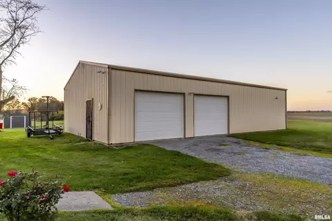 460 Barton Trail Rd, Eldorado, IL 62930 photo 5