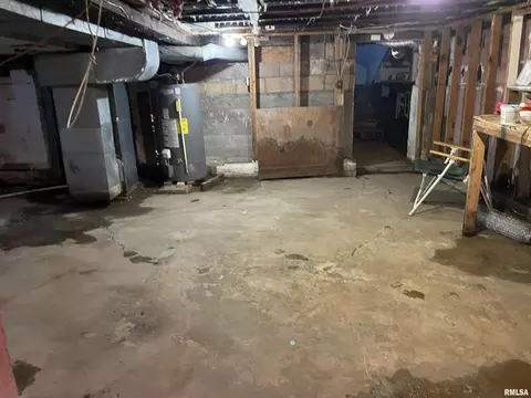 220 Johnson Ave, Centralia, IL 62801 photo 30