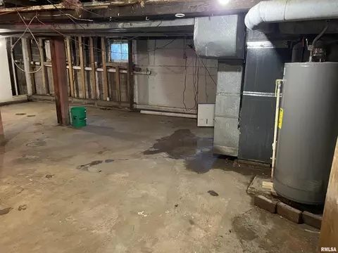 220 Johnson Ave, Centralia, IL 62801 photo 32
