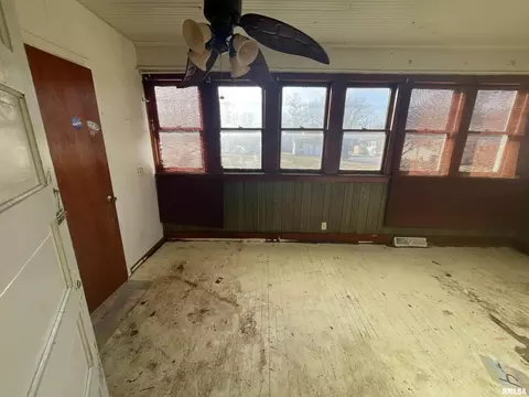 220 Johnson Ave, Centralia, IL 62801 photo 25