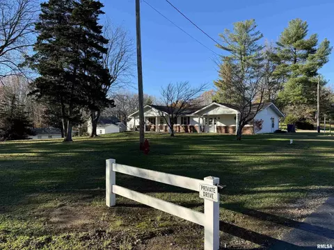 509 N Water St, Jonesboro, IL 62952
