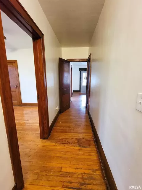 433 E North Ave, Flora, IL 62839 photo 33