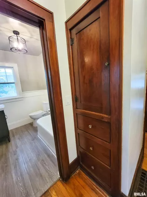 433 E North Ave, Flora, IL 62839 photo 37