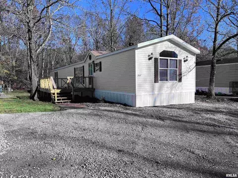207 Oak Valley Dr, Carbondale, IL 62901