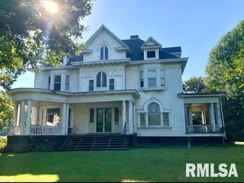 103 S 3rd St, Mound City, IL 62963