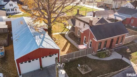 314 W Chester St, Pinckneyville, IL 62274